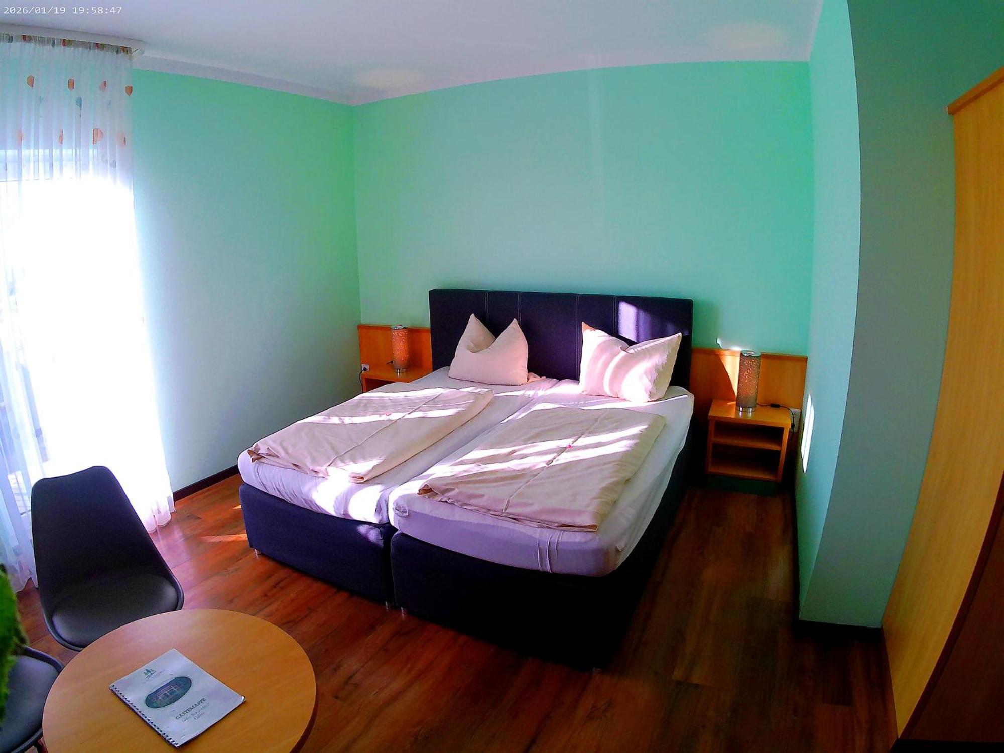 Hotel Thannhof Швайтенкирхен Екстериор снимка
